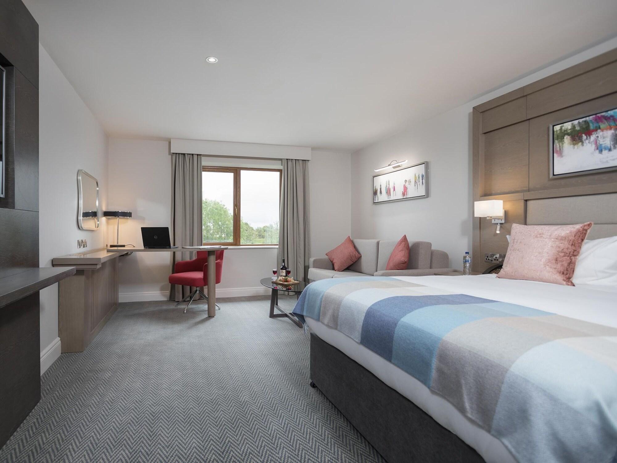 Mcwilliam Park Hotel Claremorris Exterior photo