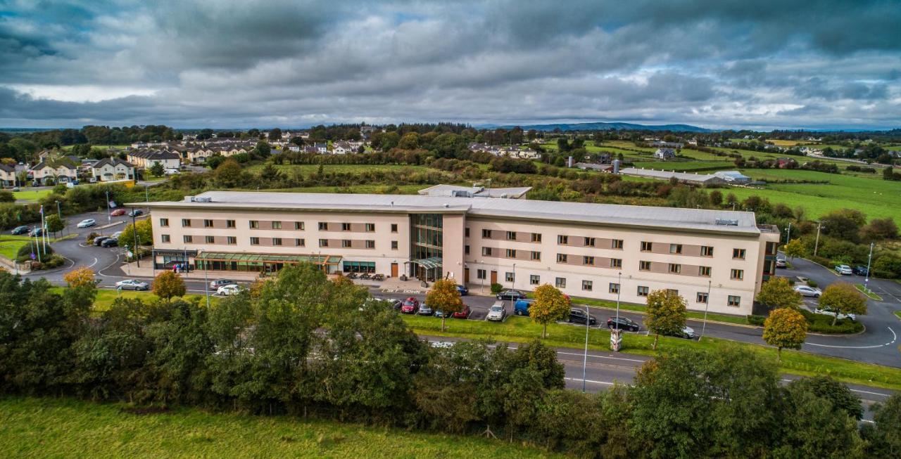 Mcwilliam Park Hotel Claremorris Exterior photo