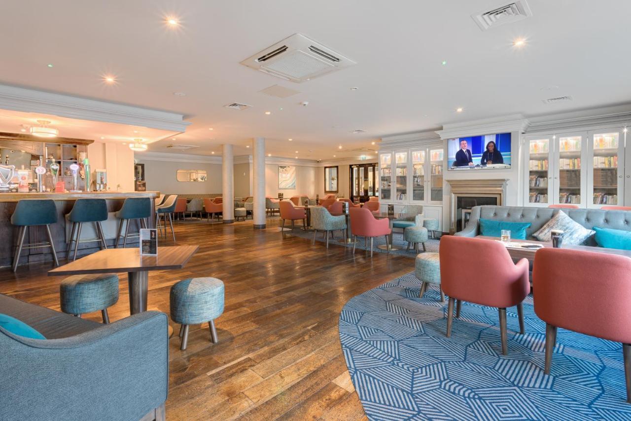 Mcwilliam Park Hotel Claremorris Exterior photo